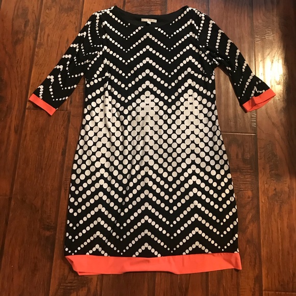 Cute dress - Picture 1 of 2